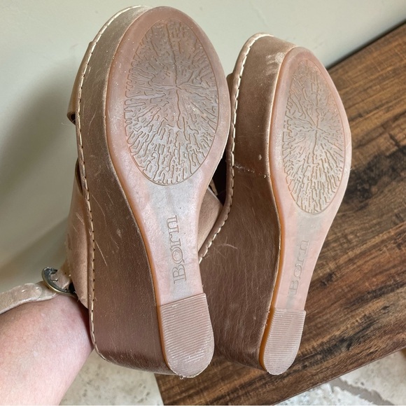Born Leather Wedge Sandals in Brown Tan Size 7 - Picture 6 of 6